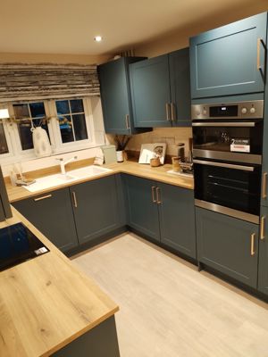 Photo 3- click for photo gallery